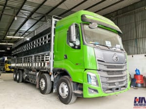 xe tải chenglong h7 18 tấn thùng chở heo