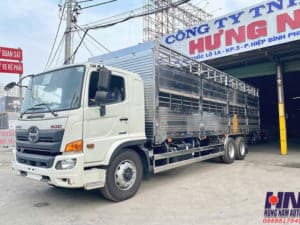 Xe Tải Hino FL8JW8A 15 Tấn Thùng Chở Heo