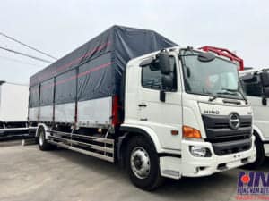 xe tải hino fg8jt8a 8 tấn thùng mui bạt nhôm