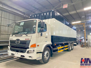 xe tải hino fl8jw8a 15 tấn thùng kín container 9.4m