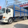 xe tải hino fl8jw8a 15 tấn thùng chở gia cầm