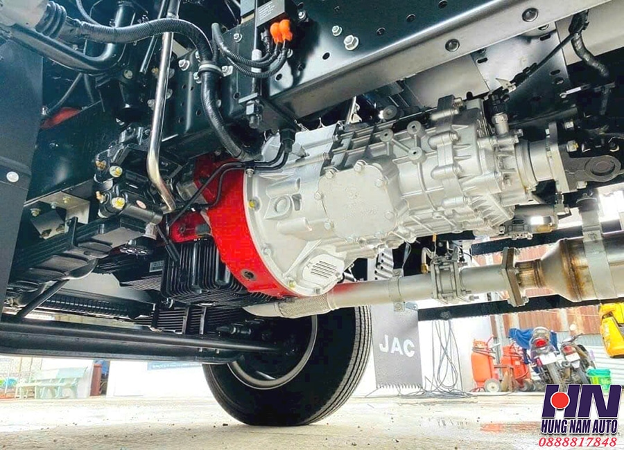 xe tải jac n250 e5 2.3 tấn thùng mui bạt