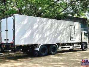 xe tải hino fl 15 tấn thùng đông lạnh 9.1m